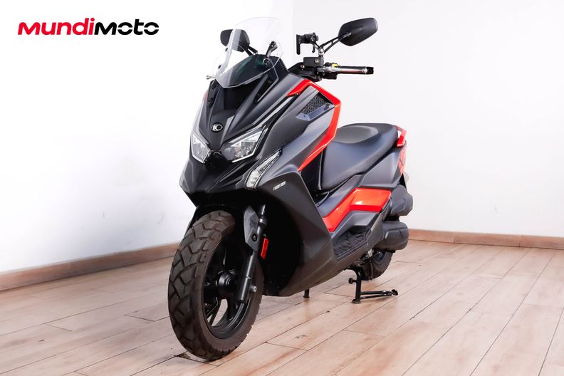Motorbike image 7