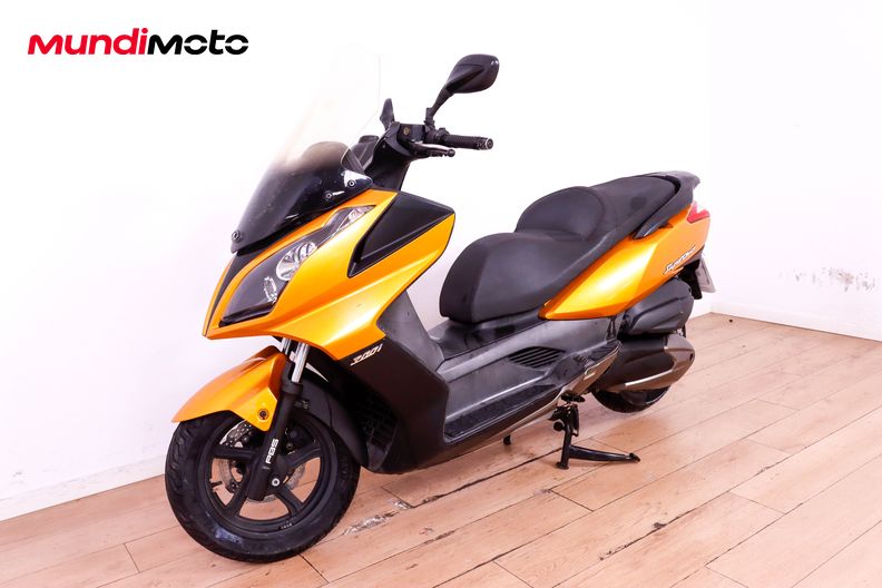 Motorbike image 7