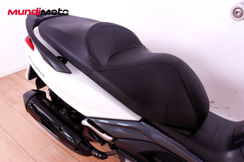 Motorbike image 13