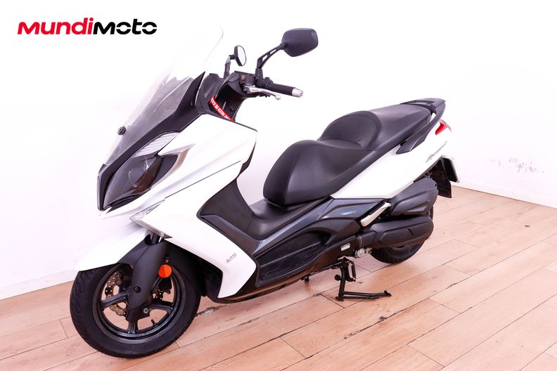 Motorbike image 7