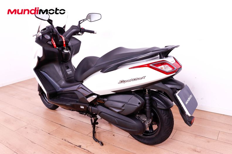 Motorbike image 6