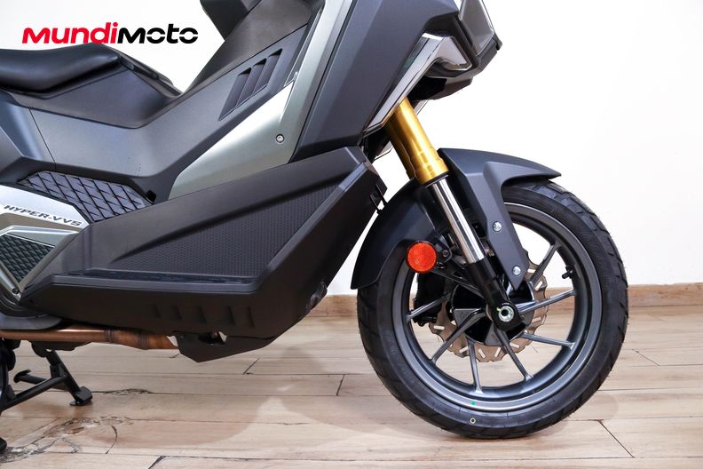 Motorbike image 12
