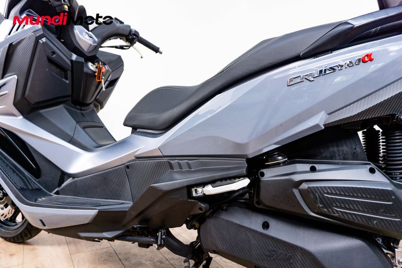 Motorbike image 8