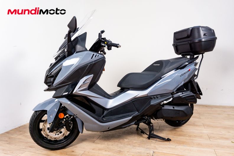 Motorbike image 6