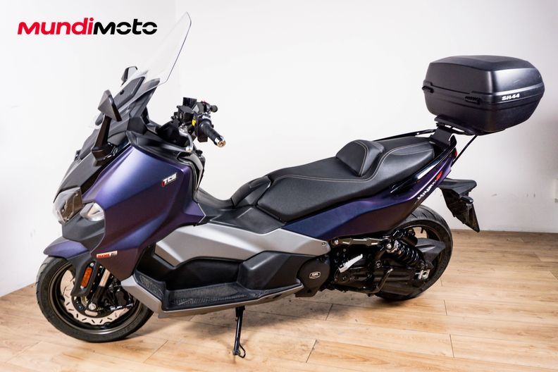 Motorbike image 6