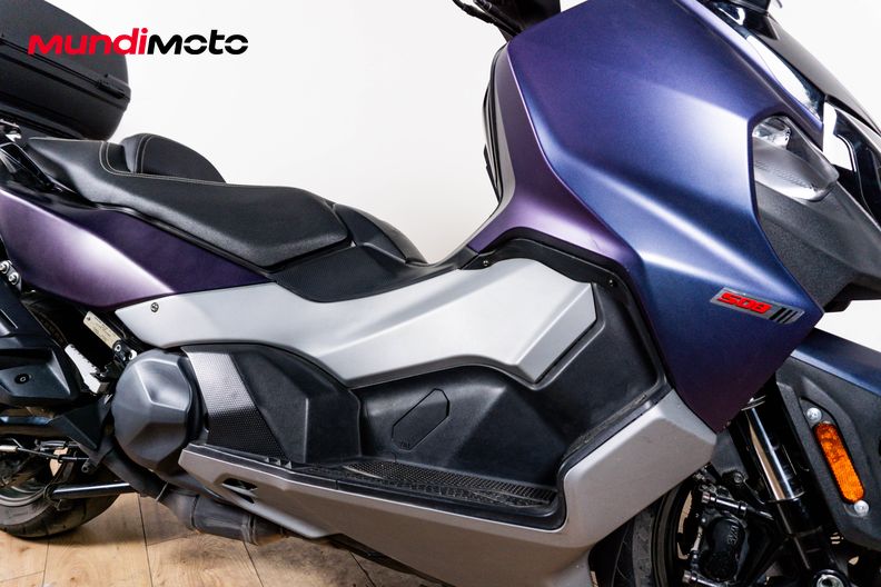 Motorbike image 4
