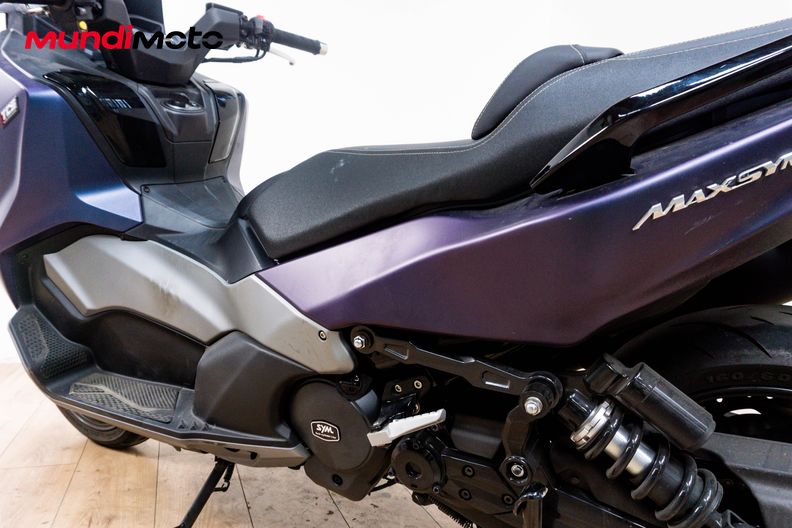 Motorbike image 8