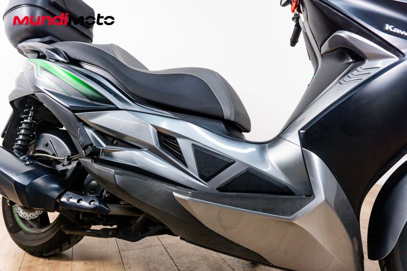 Motorbike image 4