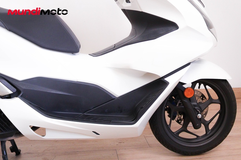 Motorbike image 12