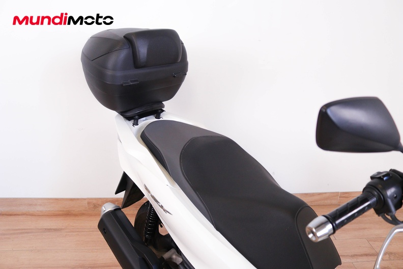 Motorbike image 13