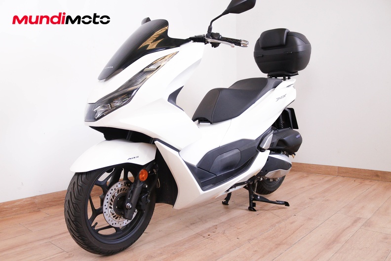 Motorbike image 6
