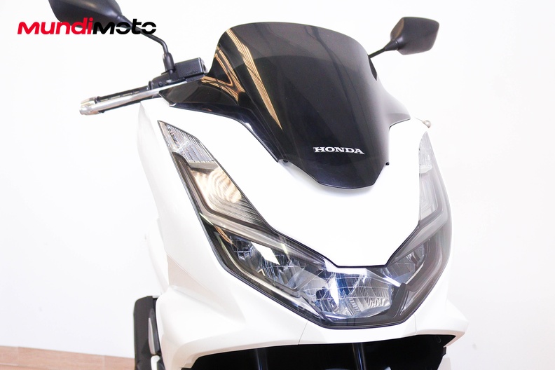 Motorbike image 4