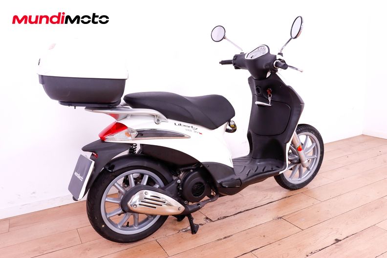 Motorbike image 2