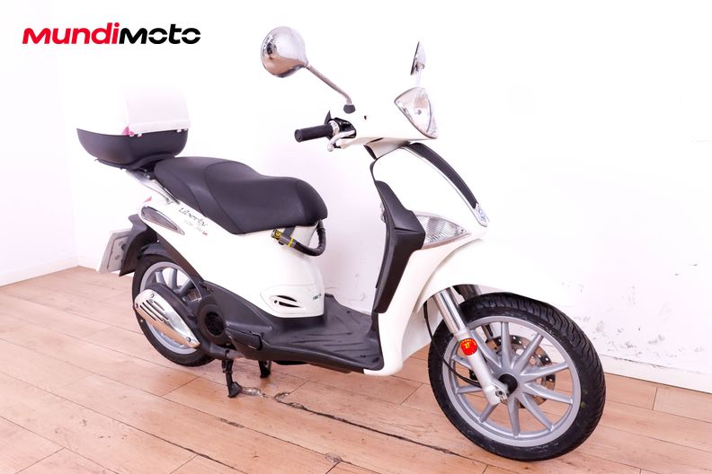 Motorbike image 1