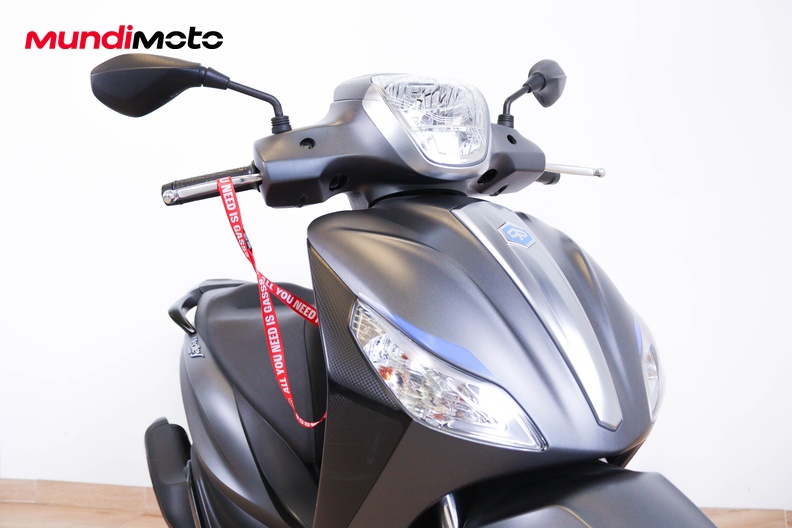 HOT Piaggio Medley 125 Bianco PIAGGIO MEDLEY 125 ABS