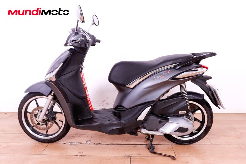 Motorbike image 5