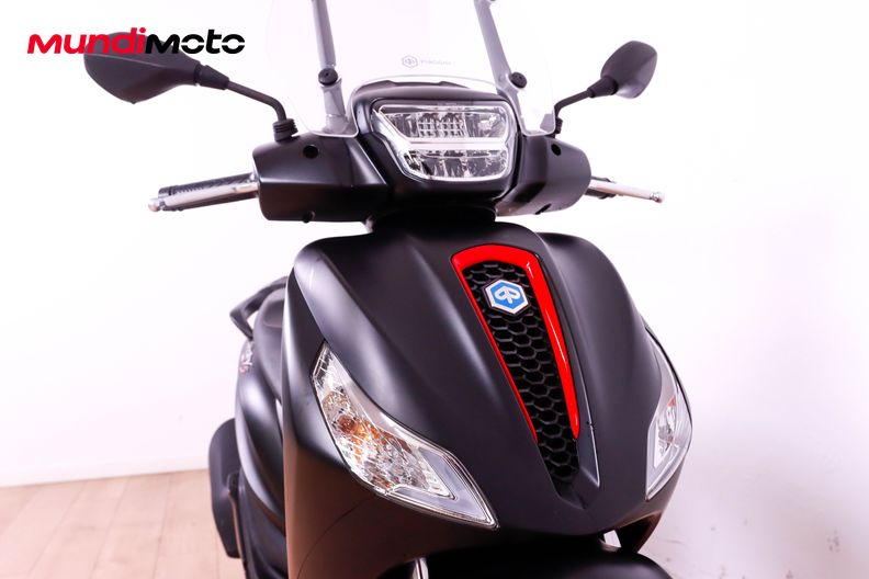 Motorbike image 4