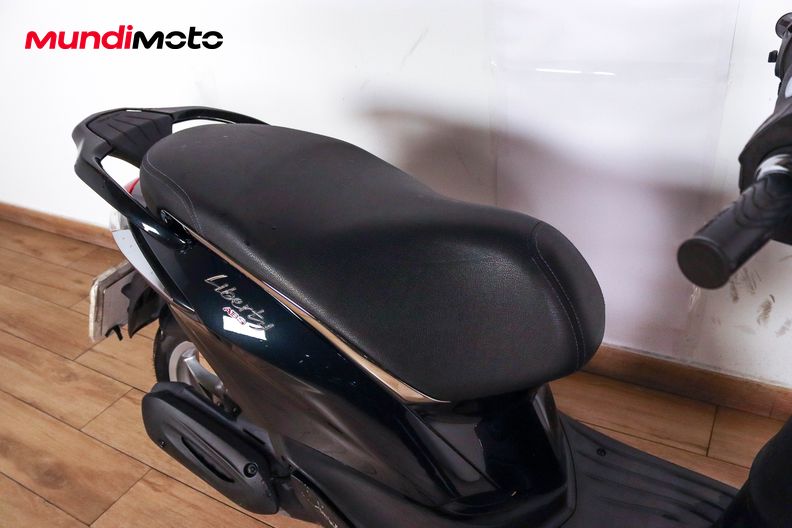 Motorbike image 12