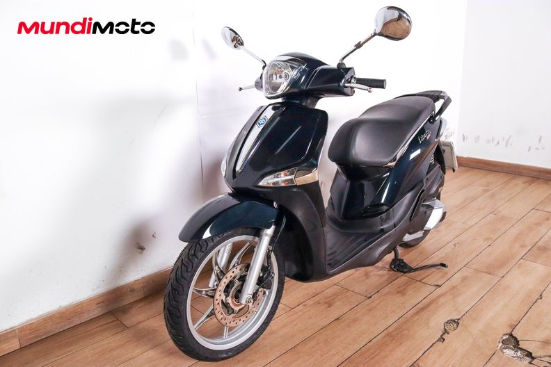 Motorbike image 7