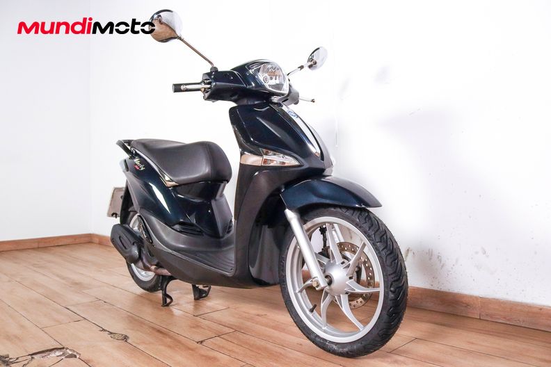 Motorbike image 1