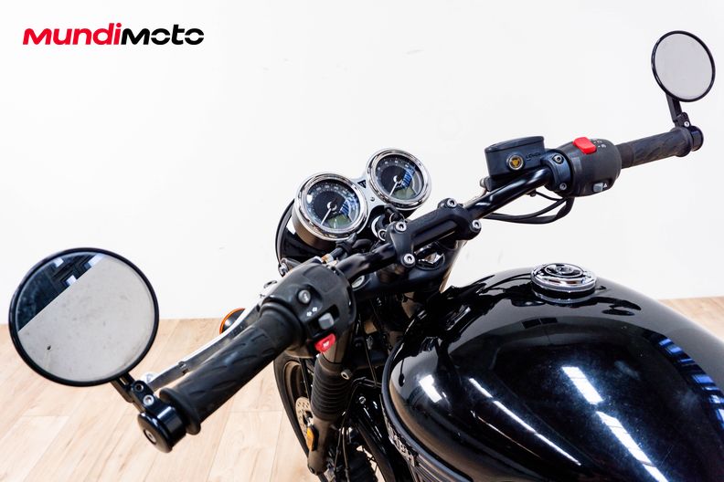 Motorbike image 10