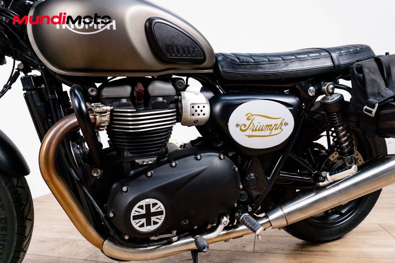 Motorbike image 9