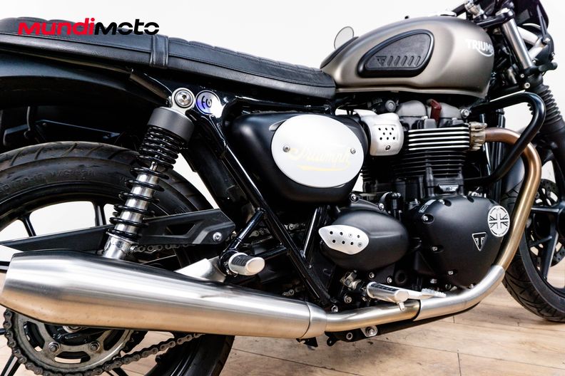 Motorbike image 3