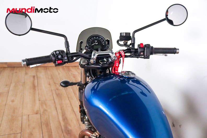 Motorbike image 10