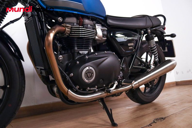 Motorbike image 8