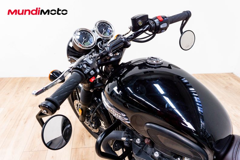Motorbike image 10