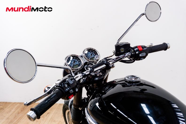 Motorbike image 10