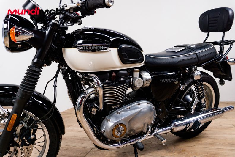 Motorbike image 9