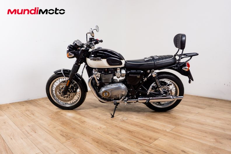 Motorbike image 5