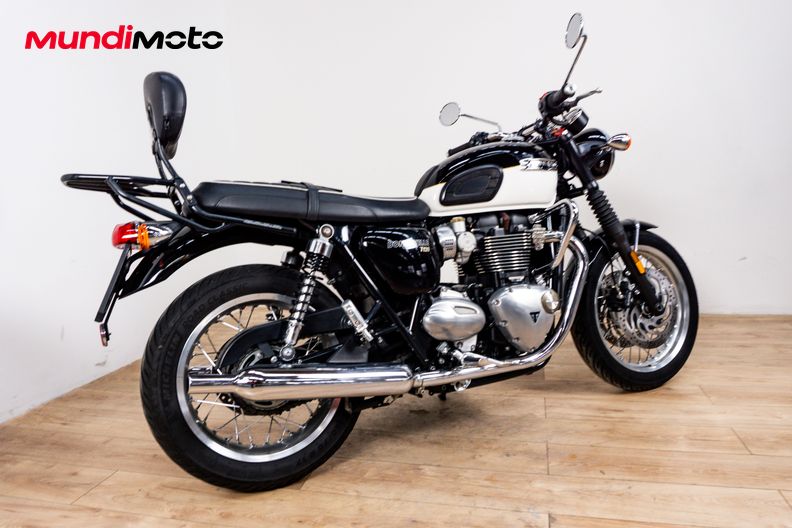 Motorbike image 2