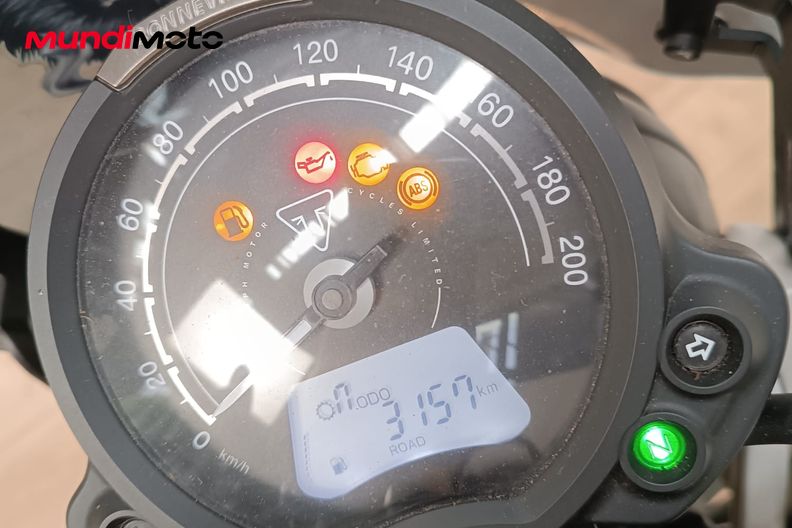 Motorbike image 10
