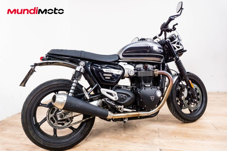 Motorbike image 2