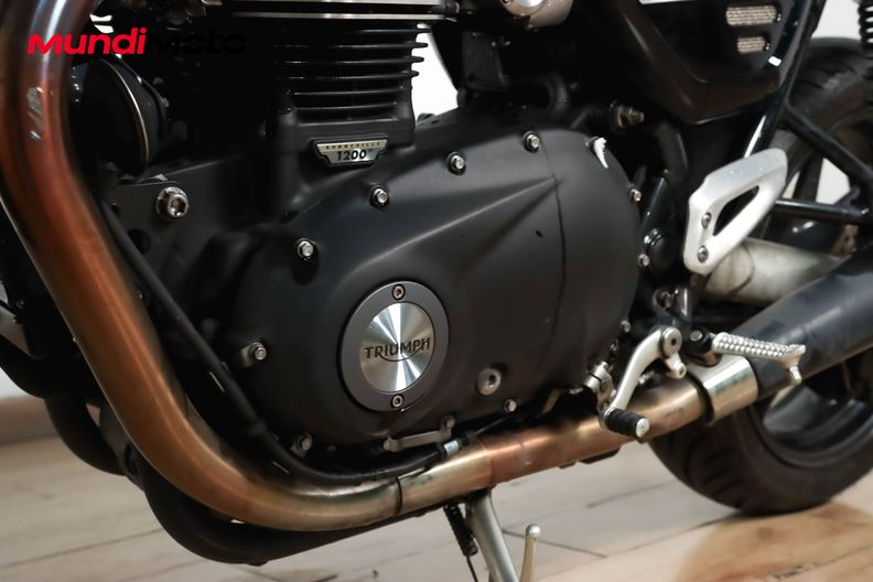 Motorbike image 8