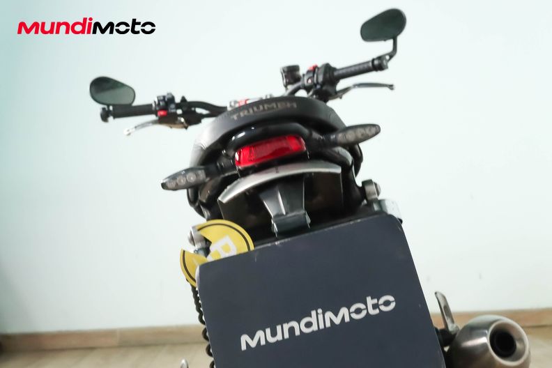 Motorbike image 9