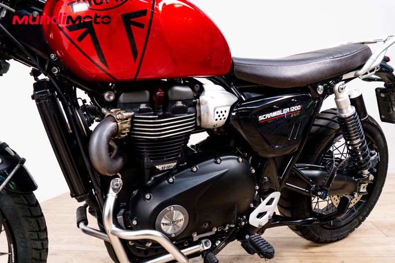 Motorbike image 9