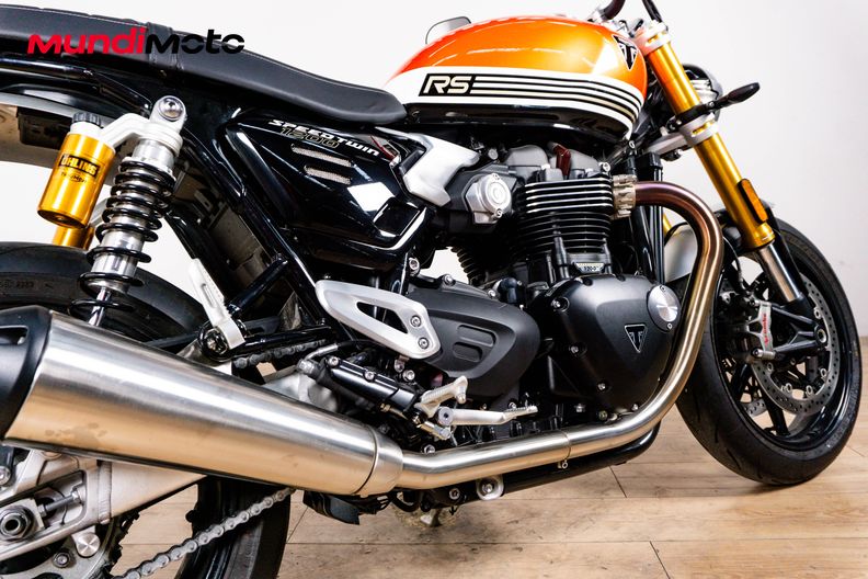 Motorbike image 3