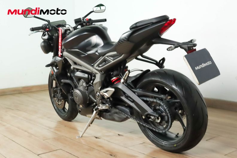Motorbike image 6