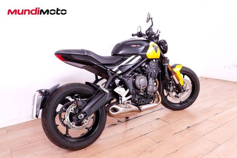 Motorbike image 2