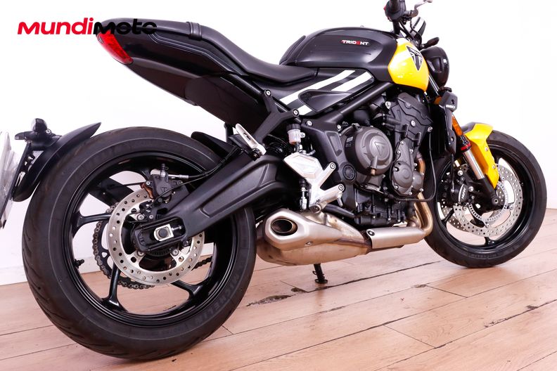 Motorbike image 3