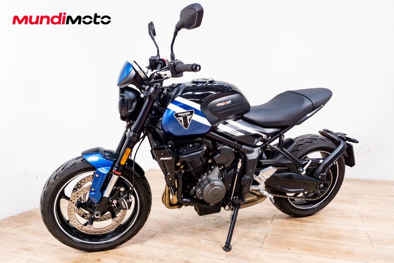 Motorbike image 6