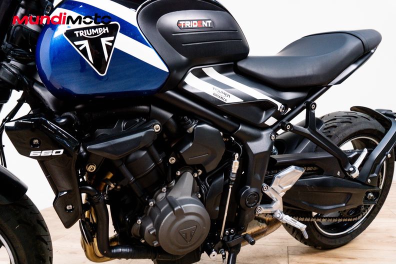 Motorbike image 9