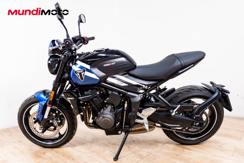 Motorbike image 5