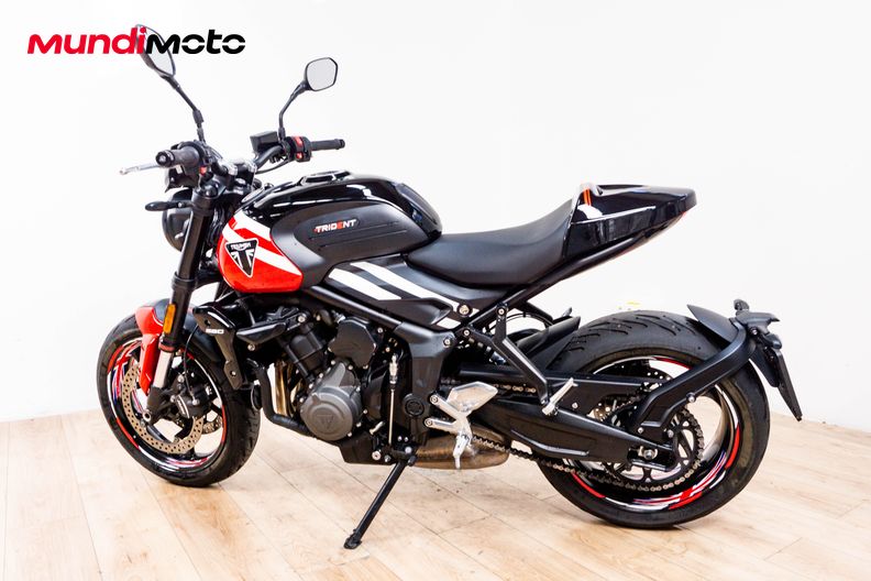 Motorbike image 7