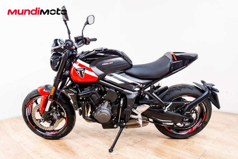 Motorbike image 5
