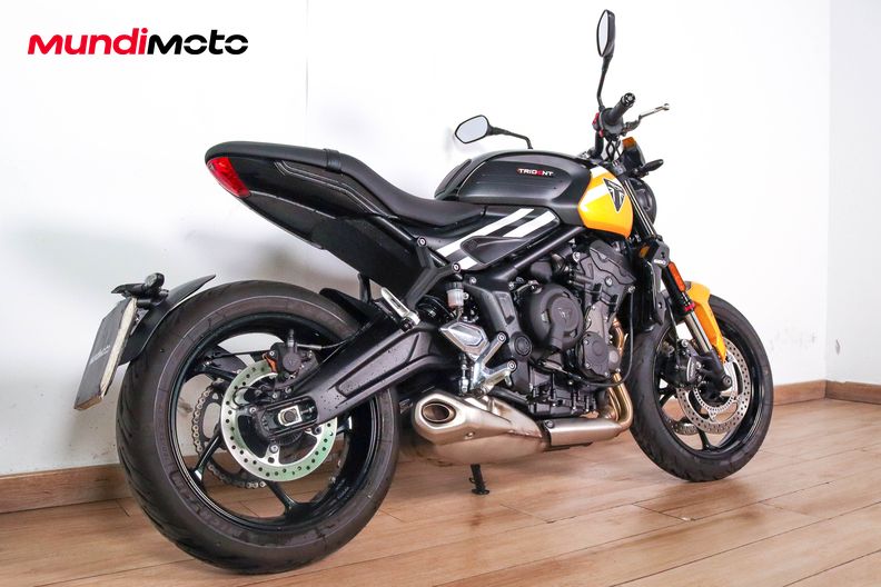 Motorbike image 2