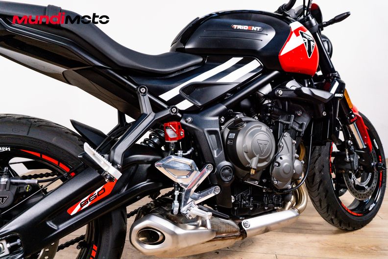 Motorbike image 3